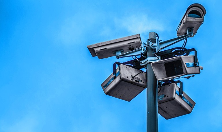 Prof. Monika Kostera: Postprawda = kłamstwo + władza