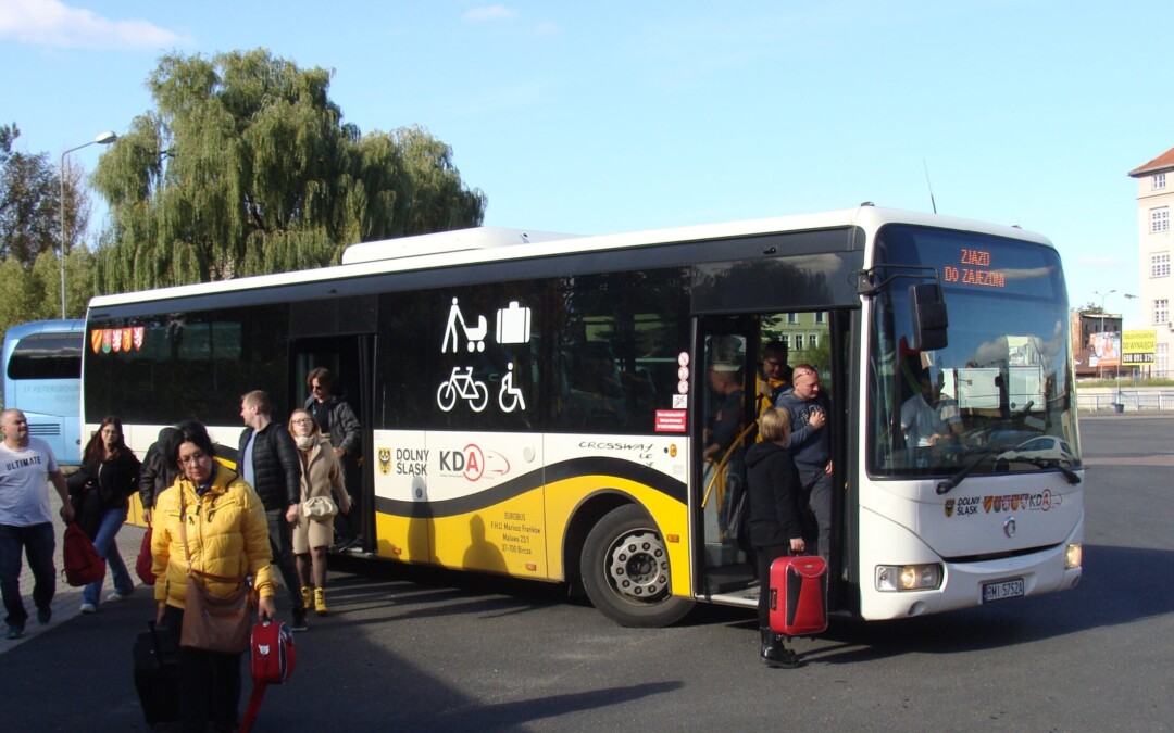 Czekając na autobus