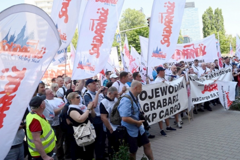 Razem przeciw neoliberałom z rządu