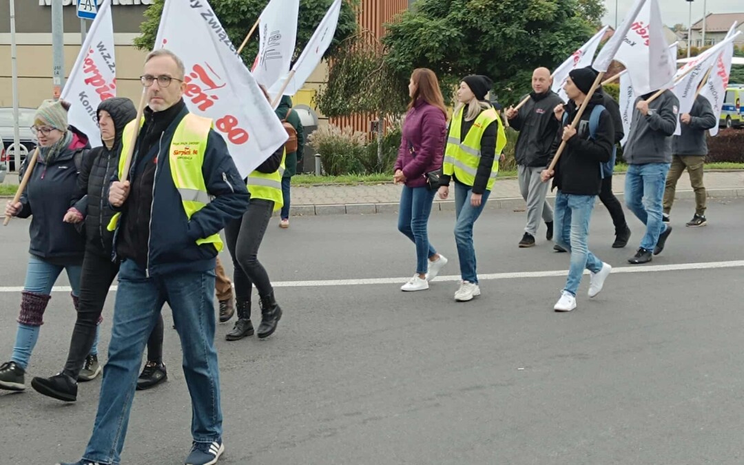 Walczą o podwyżki
